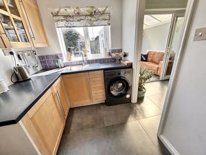 Kitchen- click for photo gallery